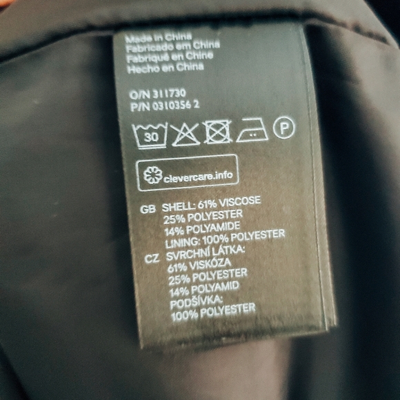 H&M fit & flare stripped dress - Picture 6 of 6